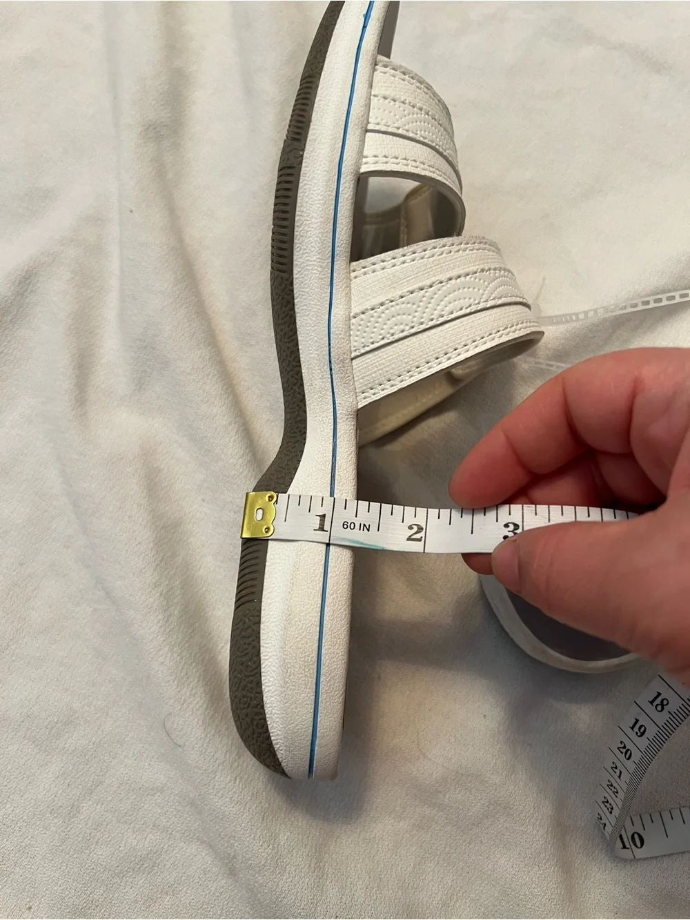 Clarks White Cloudsteppers Breeze Piper Double Strap Slide Beach Summer Sandals - Picture 13 of 14